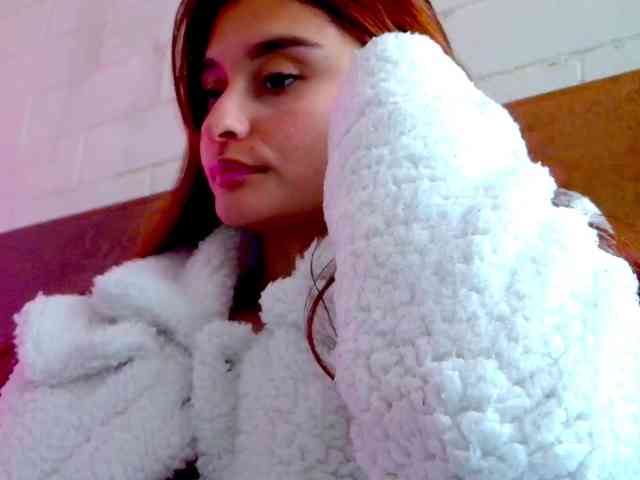 Ambarsweetie webcam