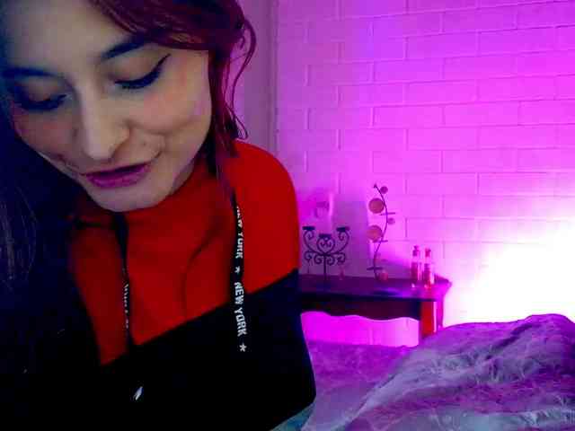 Ambarsweetie webcam
