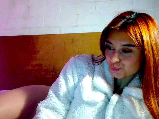 Ambarsweetie webcam