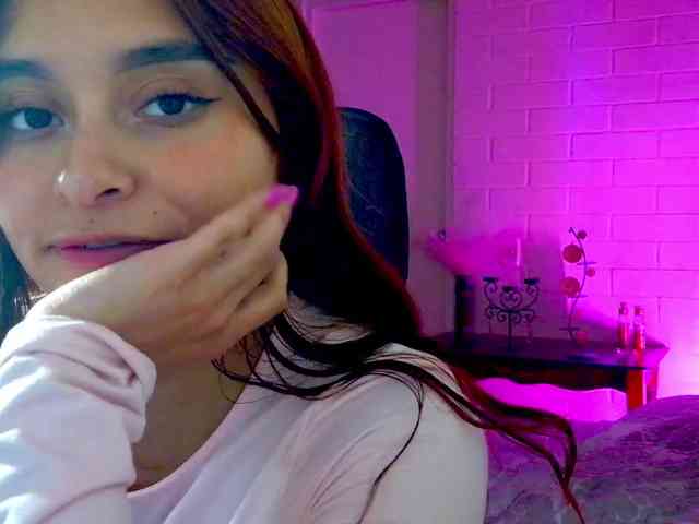 Ambarsweetie webcam