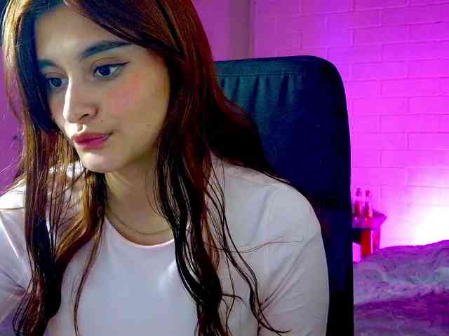 Ambarsweetie webcam