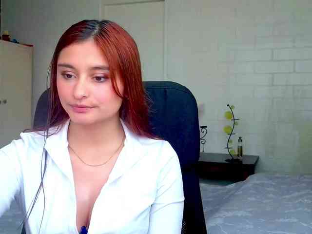Ambarsweetie webcam