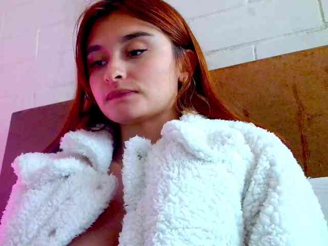 Ambarsweetie webcam