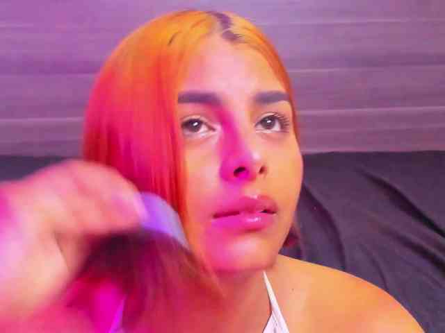 Yoursweethanna webcam
