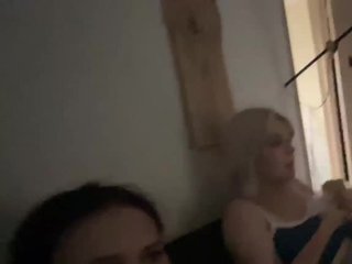 Love2loveKiss Porn Show