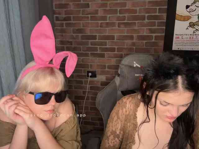 free webcam chat Love2loveKiss