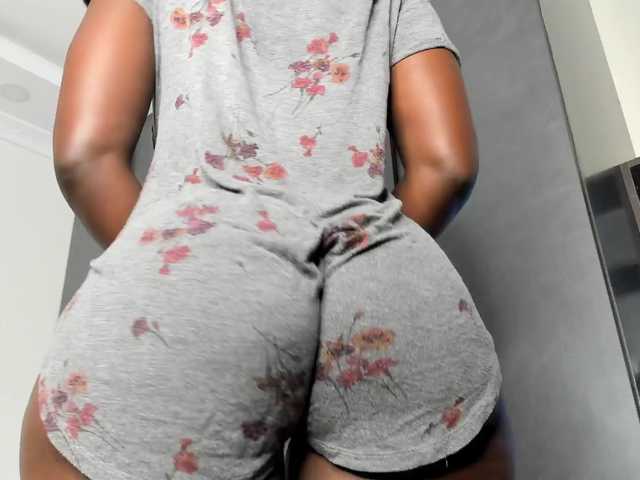 Barbie-The-Body's BongaCams show and profile