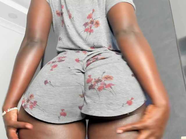 Barbie-The-Body's BongaCams show and profile