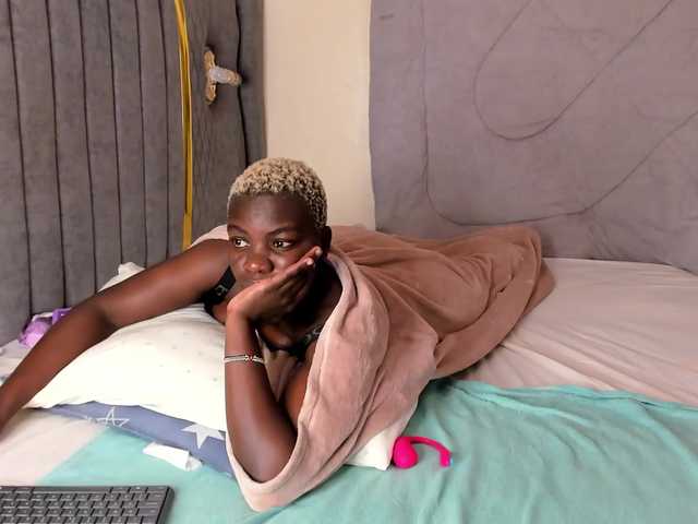 Barbie-The-Body Live Cam on BongaCams