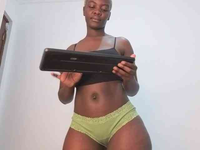 Barbie-The-Body webcam