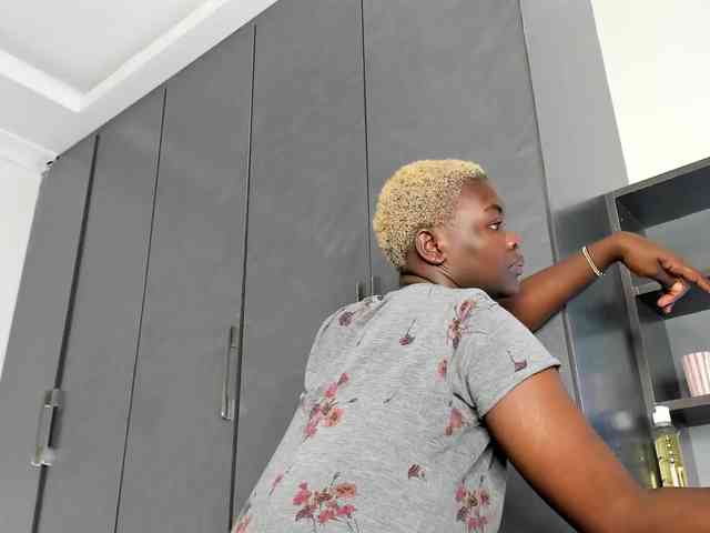 Barbie-The-Body webcam