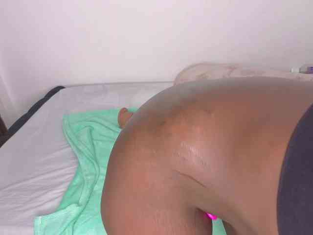 Barbie-The-Body webcam