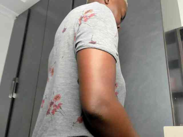 Barbie-The-Body webcam