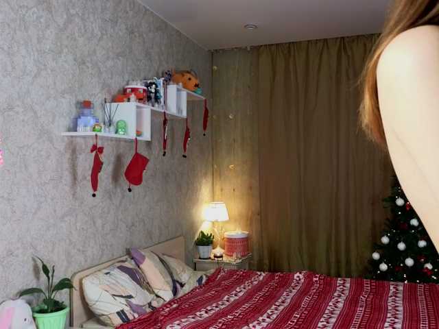 AnnyiBlue's BongaCams show and profile