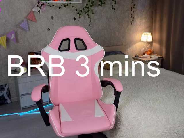 AnnyiBlue's BongaCams show and profile