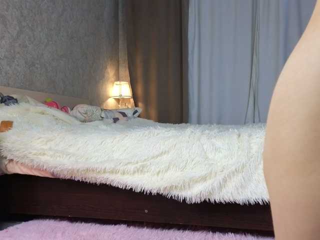 AnnyiBlue's BongaCams show and profile