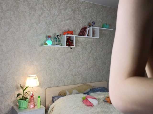 AnnyiBlue's BongaCams show and profile