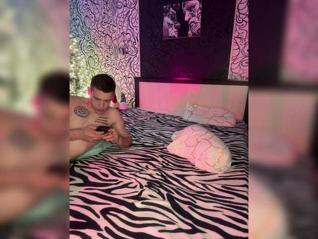 go to chat with theadebuenoo