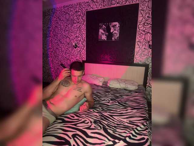 theadebuenoo