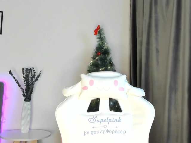 elliediaz — Hi there! Im Ellie, lets get to know each other! Goal - squirt, @remain tk left :)