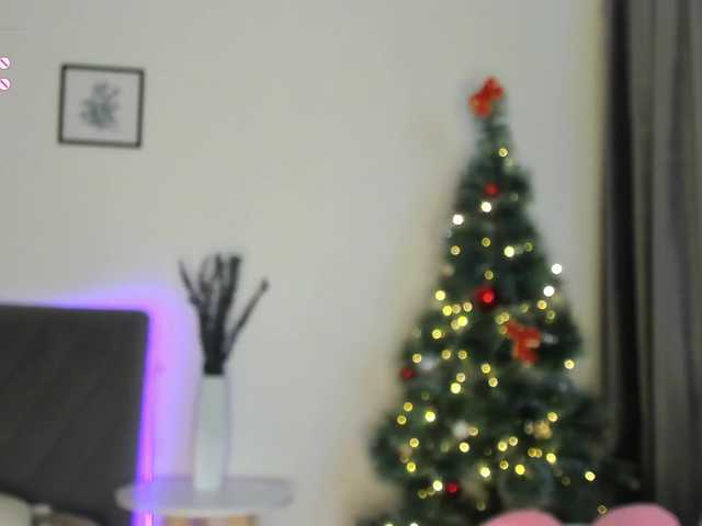 elliediaz's BongaCams show and profile