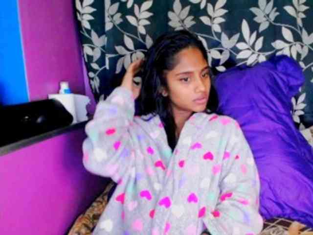 Indiansumaya webcam