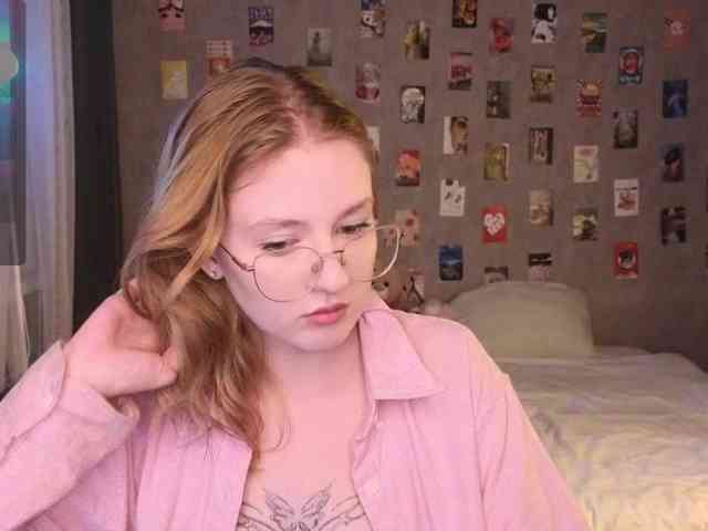 NicoleEniston webcam