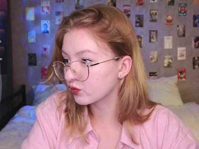 NicoleEniston webcam