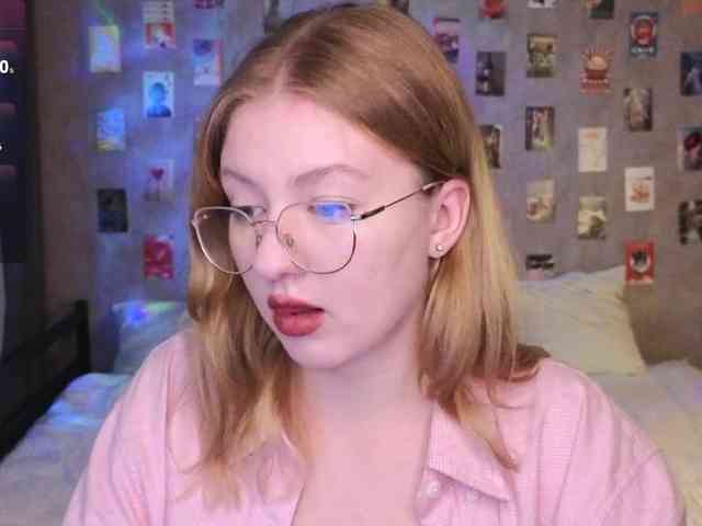 NicoleEniston webcam