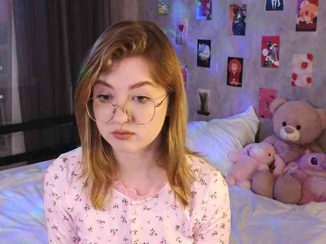 NicoleEniston webcam