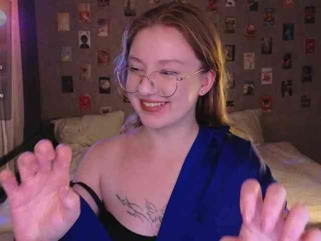 NicoleEniston webcam