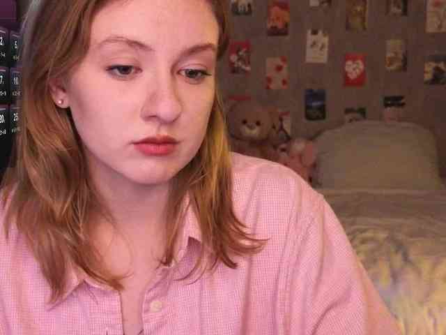 NicoleEniston webcam