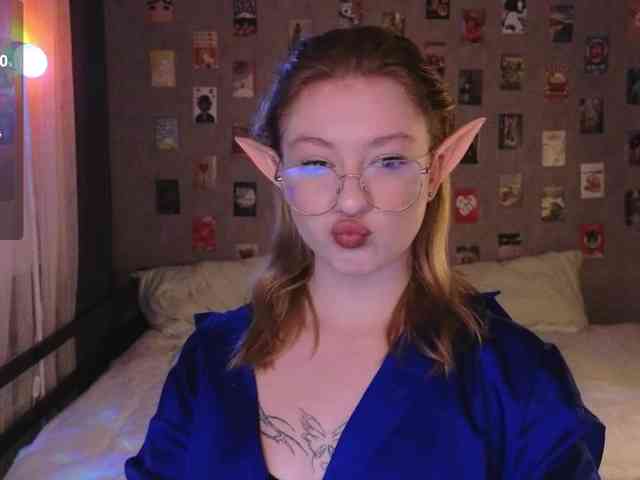 NicoleEniston webcam