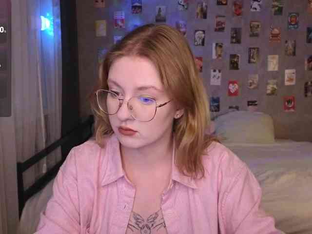 NicoleEniston webcam
