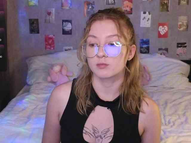 NicoleEniston webcam
