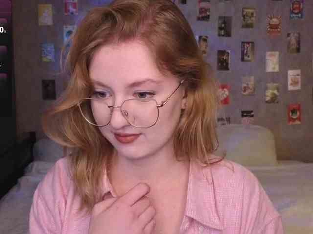 NicoleEniston webcam