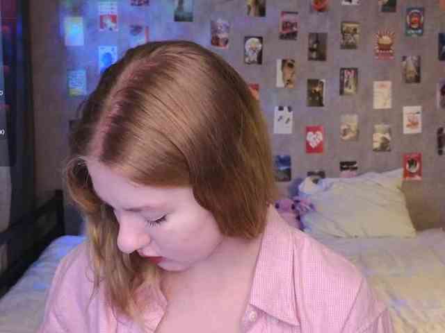 NicoleEniston webcam