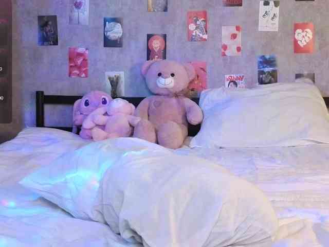 NicoleEniston webcam