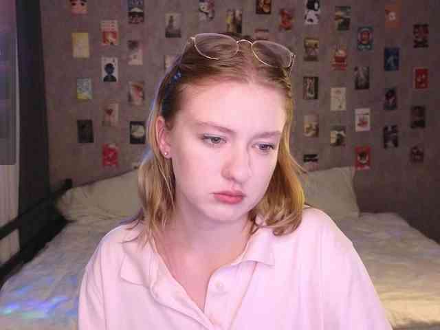 striptease webcam NicoleEniston