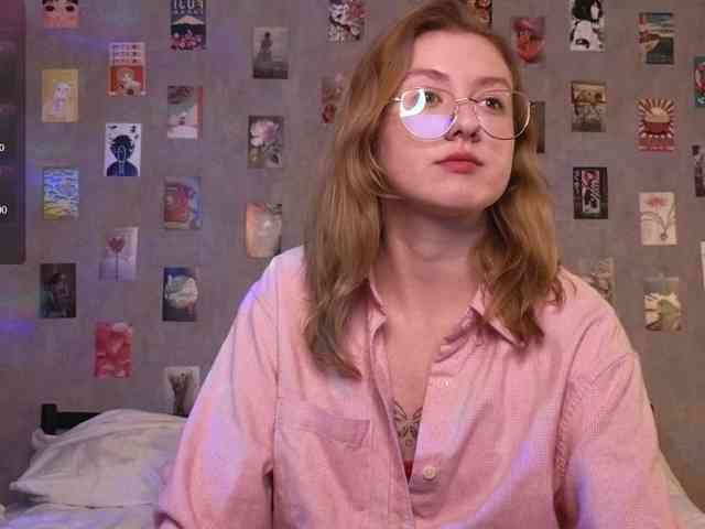 NicoleEniston webcam