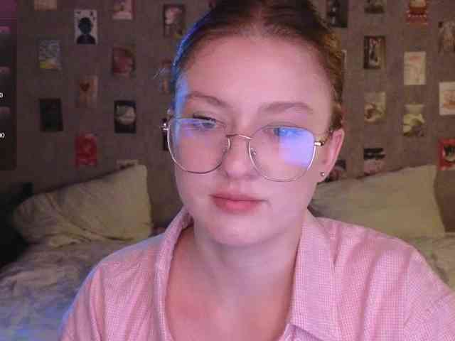 NicoleEniston webcam