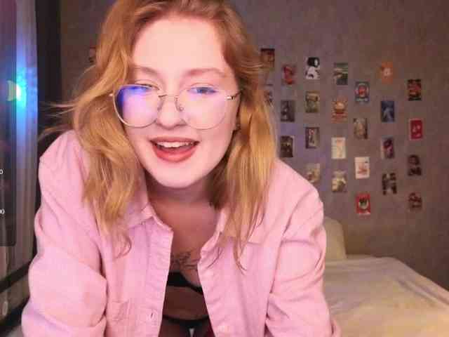 NicoleEniston webcam
