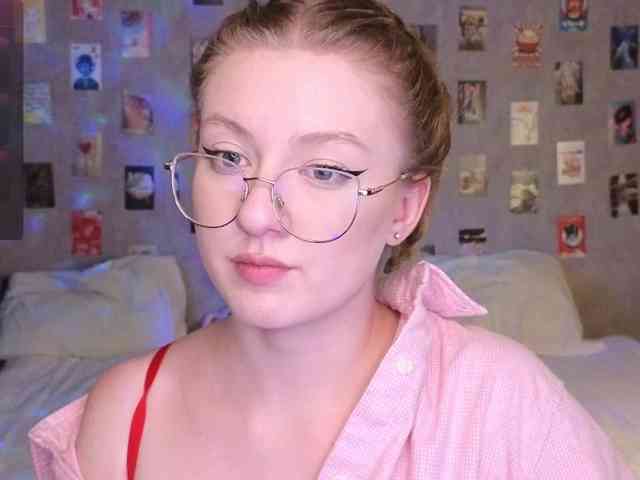 NicoleEniston webcam