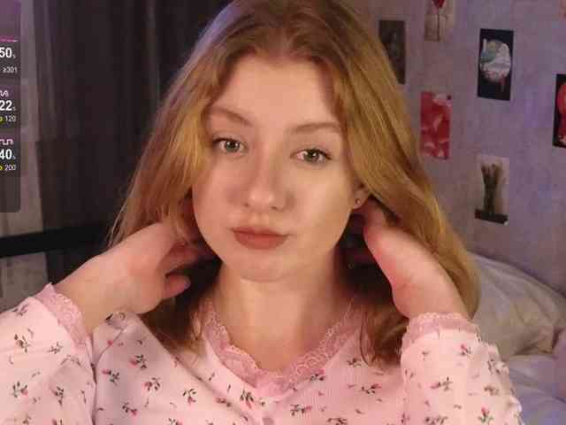 NicoleEniston webcam