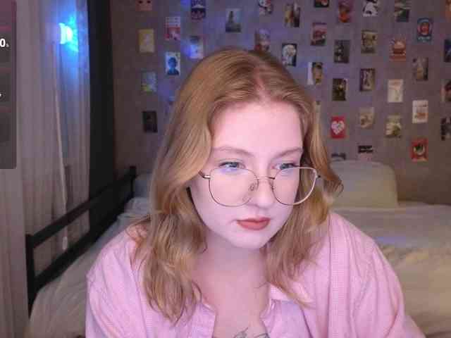 NicoleEniston webcam