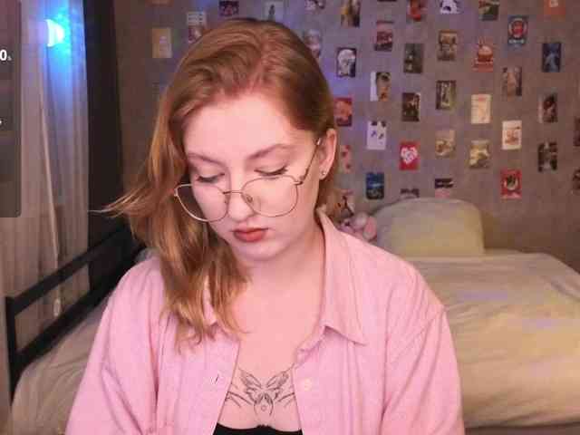 NicoleEniston webcam