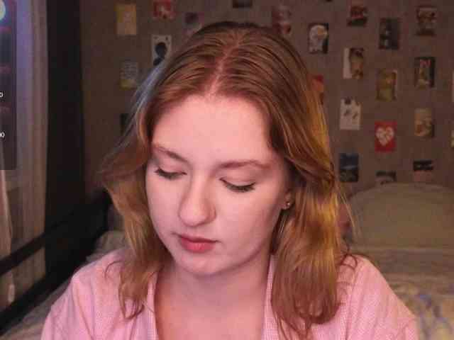 NicoleEniston webcam