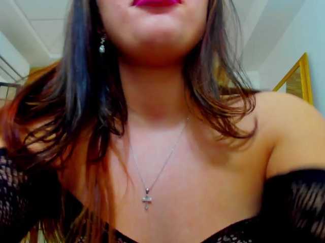 JessyBee's BongaCams show and profile