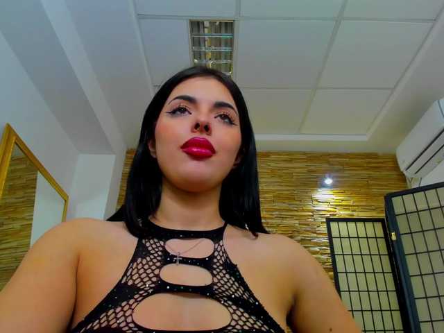 JessyBee's BongaCams show and profile