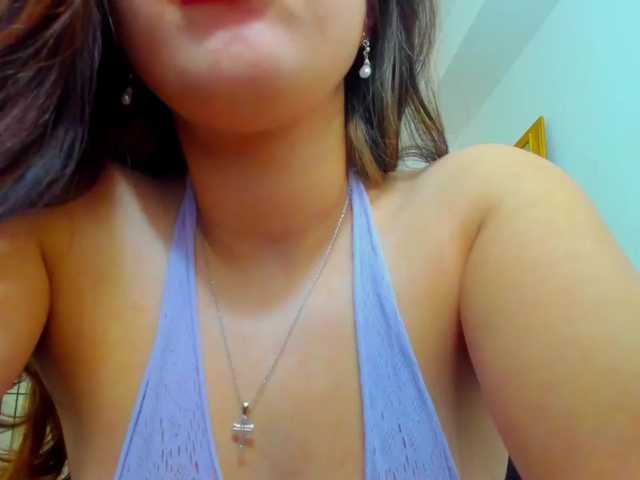 JessyBee's BongaCams show and profile
